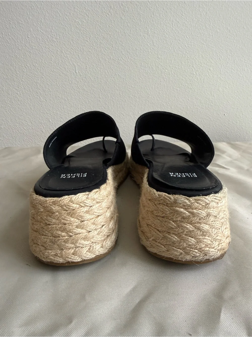 Eileen Fisher Black Nubuck Toe Loop Espadrille Platform Sandals 8.5